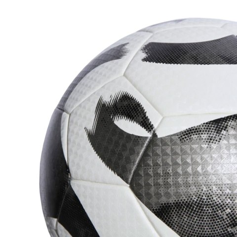 Piłka nożna adidas Tiro League Artificial Ground biało-czarna HT2423 Adidas teamwear Piłka nożna adidas Tiro League Artificial Ground biało-czarna HT2423 Adidas teamwear
