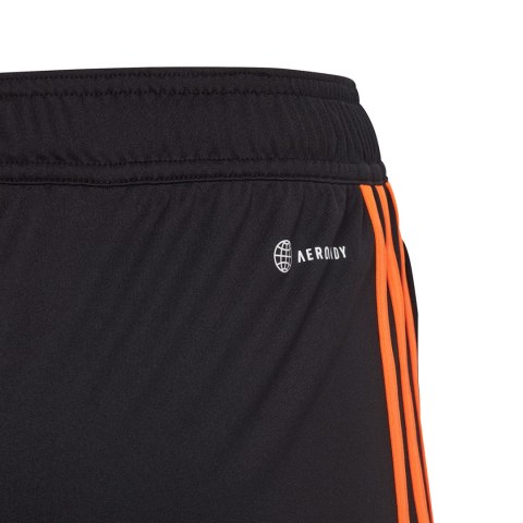 Spodenki dla dzieci adidas Tiro 23 Club Training czarno-pomarańczowe HZ0188 Adidas Spodenki dla dzieci adidas Tiro 23 Club Training czarno-pomarańczowe HZ0188 Adidas
