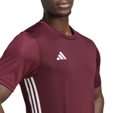 Koszulka męska adidas Tabela 23 Jersey bordowa IB4928 Adidas teamwear Koszulka męska adidas Tabela 23 Jersey bordowa IB4928 Adidas teamwear