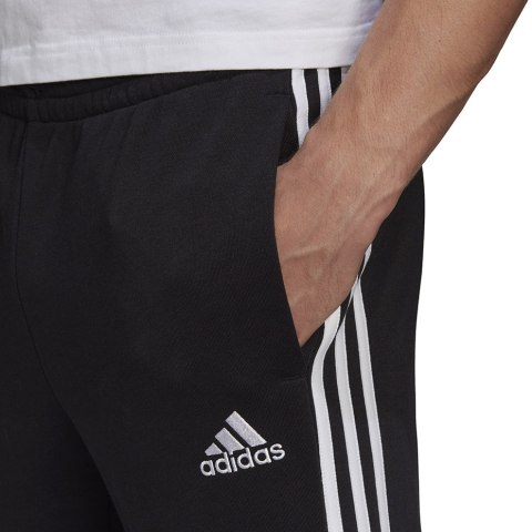 Spodnie męskie adidas Essentials Tapered Cuff 3 Stripes czarne GK8831 S Adidas