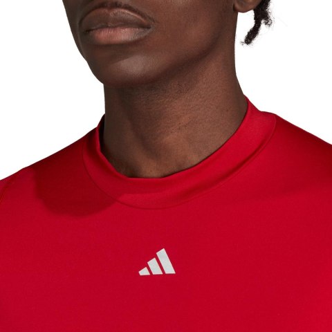 Koszulka męska adidas Techfit COLD.RDY Long Sleeve czerwona HP0572 Adidas teamwear Koszulka męska adidas Techfit COLD.RDY Long Sleeve czerwona HP0572 Adidas teamwear