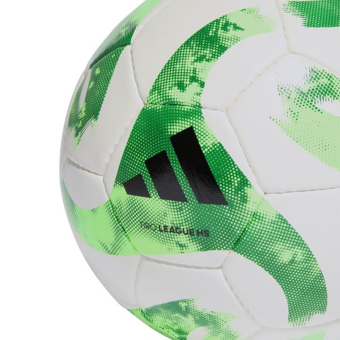 Piłka nożna adidas Tiro Match biało-zielona HT2421 Adidas teamwear Piłka nożna adidas Tiro Match biało-zielona HT2421 Adidas teamwear