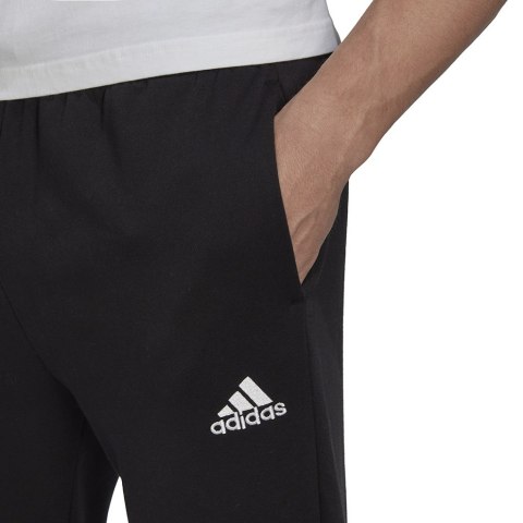 Spodnie męskie adidas Essentials Fleece Regular Tapered czarne HL2236 S Adidas