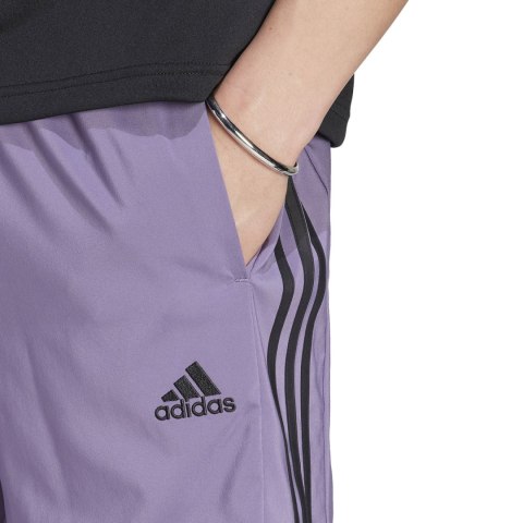 Spodenki męskie adidas Aeroready Essentials Chelsea 3-Stripes fioletowe IJ8690 Adidas Spodenki męskie adidas Aeroready Essentials Chelsea 3-Stripes fioletowe IJ8690 Adidas