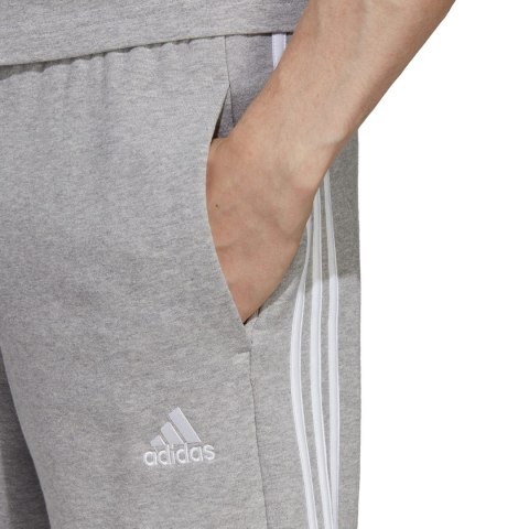Spodenki męskie adidas Essentials French Terry 3-Stripes szare IC9437 Adidas Spodenki męskie adidas Essentials French Terry 3-Stripes szare IC9437 Adidas