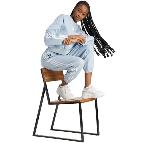 Spodnie damskie adidas Essentials 3-Stripes French Terry Loose-Fit niebieskie IL3447 Adidas Spodnie damskie adidas Essentials 3-Stripes French Terry Loose-Fit niebieskie IL3447 Adidas