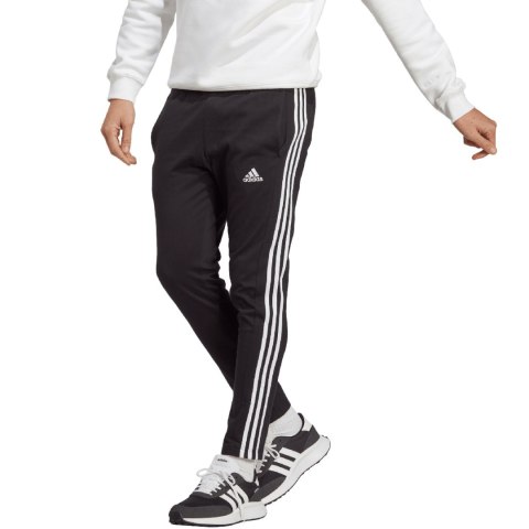 Spodnie męskie adidas Essentials Single Jersey Tapered Open Hem 3-Stripes czarne IC0044 Adidas Spodnie męskie adidas Essentials Single Jersey Tapered Open Hem 3-Stripes czarne IC0044 Adidas