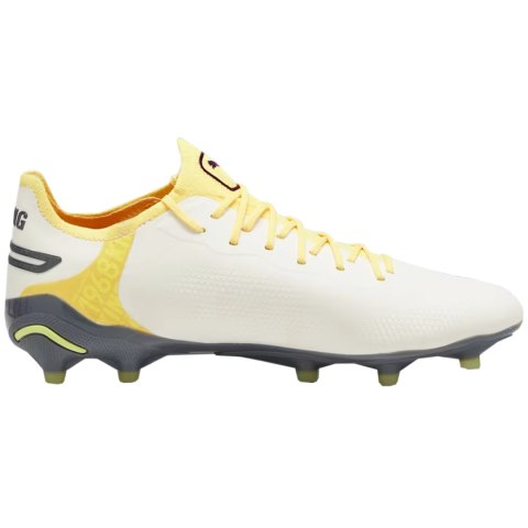 Buty piłkarskie Puma King Ultimate FG/AG 107563 05 40 Puma