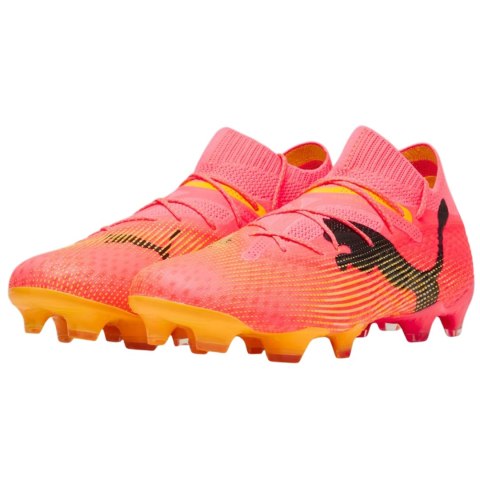 Buty piłkarskie Puma Future 7 Ultimate FG/AG 107599 03 45 Puma
