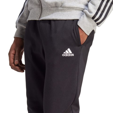 Dres męski adidas Basic 3-Stripes Fleece szaro-czarny IA3073 Adidas Dres męski adidas Basic 3-Stripes Fleece szaro-czarny IA3073 Adidas