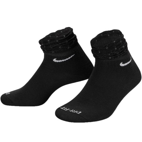Skarpety Nike Everyday czarne DH5485 010 Nike Skarpety Nike Everyday czarne DH5485 010 Nike