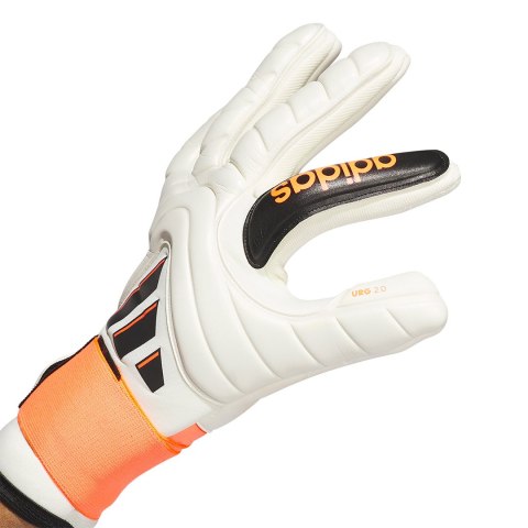 Rękawice bramkarskie adidas Copa GL Pro beżowo-pomarańczowe IQ4013 Adidas teamwear Rękawice bramkarskie adidas Copa GL Pro beżowo-pomarańczowe IQ4013 Adidas teamwear