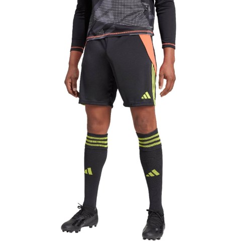 Spodenki męskie adidas Tiro 24 czarne IT2411 Adidas teamwear Spodenki męskie adidas Tiro 24 czarne IT2411 Adidas teamwear