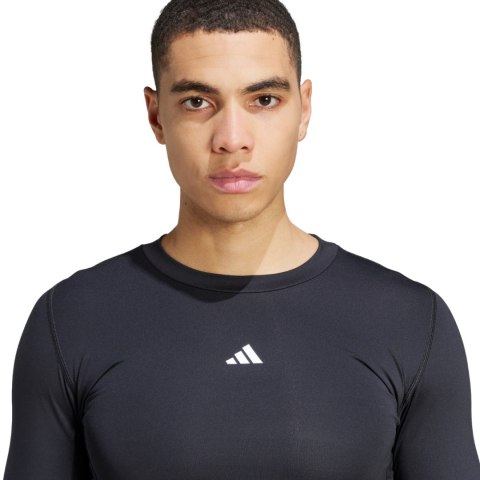 Koszulka męska adidas Techfit Long Sleeve czarna JP2944 2XL Adidas teamwear