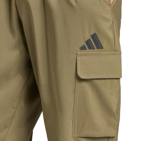 Spodnie męskie adidas Essentials Small Logo Cargo oliwkowe JD1824 S Adidas