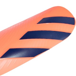 Ochraniacze piłkarskie adidas Tiro Club pomarańczowe KA0028 L Adidas