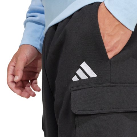 Spodenki męskie adidas Essentials Feelcozy Fleece Cargo czarne JE3869 M Adidas