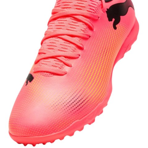 Buty piłkarskie Puma Future 7 Play TT 107726 03 Puma