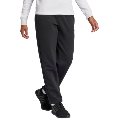 Spodnie damskie adidas SL FC PT czarne IW0221 Adidas Spodnie damskie adidas SL FC PT czarne IW0221 Adidas