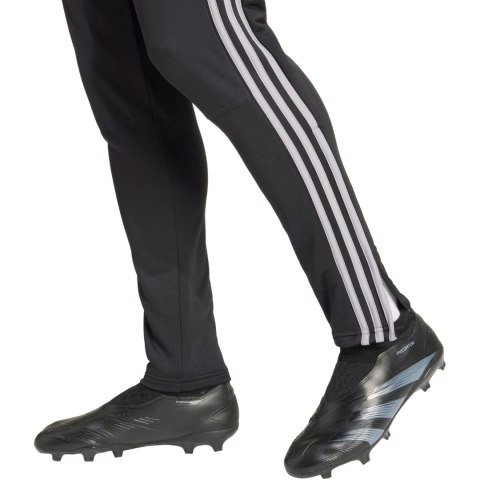 Spodnie męskie adidas Tiro 24 WInterized czarne IM9974 Adidas teamwear Spodnie męskie adidas Tiro 24 WInterized czarne IM9974 Adidas teamwear