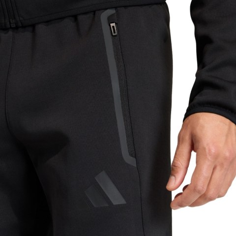 Spodnie męskie adidas Tiro 26 Travel Sweat Pant czarne KF6072 XL Adidas teamwear