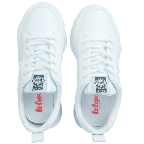 Buty damskie Lee Cooper białe LCW-24-47-2713LA Lee Cooper Buty damskie Lee Cooper białe LCW-24-47-2713LA Lee Cooper