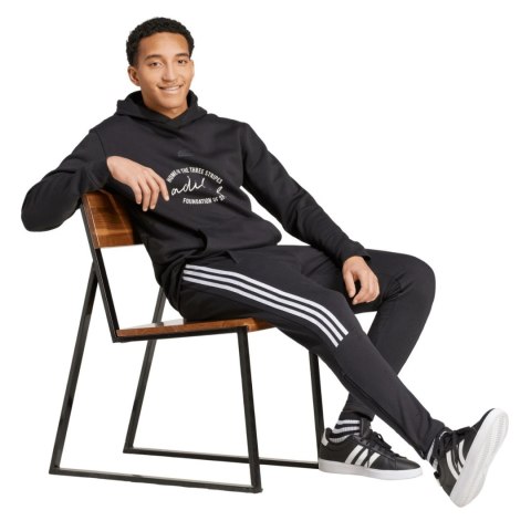 Spodnie męskie adidas House of Tiro Fleece czarne IW0171 Adidas Spodnie męskie adidas House of Tiro Fleece czarne IW0171 Adidas