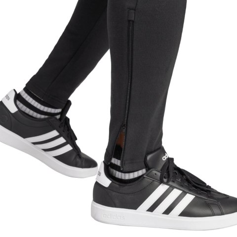 Spodnie męskie adidas House of Tiro Fleece czarne IW0171 Adidas Spodnie męskie adidas House of Tiro Fleece czarne IW0171 Adidas