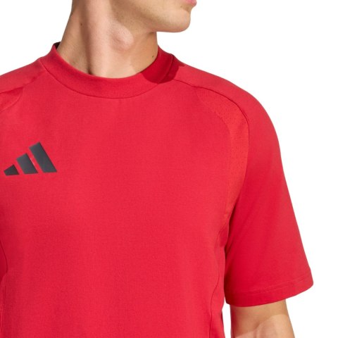 Koszulka męska adidas Tiro 26 Travel Tee czerwona KD1121 S Adidas teamwear