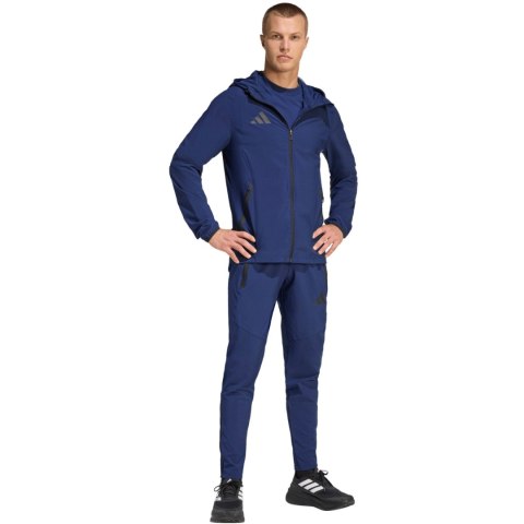 Spodnie męskie adidas Tiro 26 Travel Woven granatowe KE8364 M Adidas teamwear