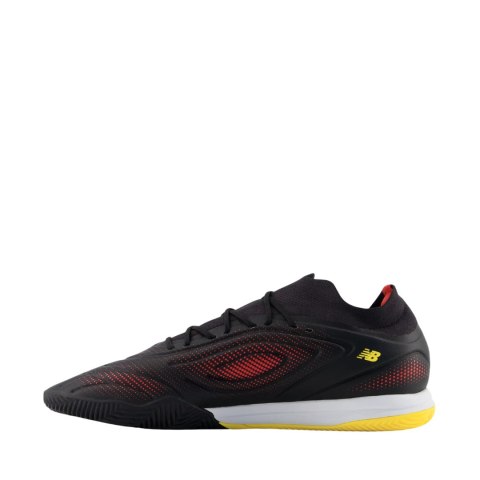 Buty piłkarskie New Balance Tekela Team Low Laced IN V5 czarne NBUT3IL4EI 44 New Balance