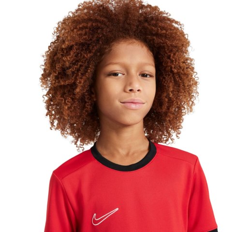 Koszulka dla dzieci Nike Dri-Fit Academy 25 SS czerwona FZ9758 657 Nike Team Koszulka dla dzieci Nike Dri-Fit Academy 25 SS czerwona FZ9758 657 Nike Team