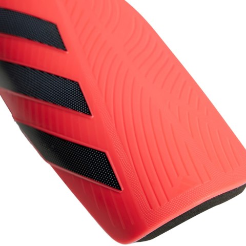 Ochraniacze piłkarskie adidas Tiro Club koralowe JM4203 Adidas teamwear Ochraniacze piłkarskie adidas Tiro Club koralowe JM4203 Adidas teamwear