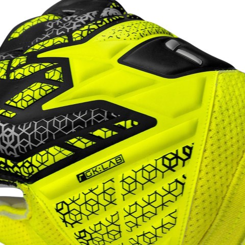 Rękawice bramkarskie Reusch Attrakt Silver Junior żółto-czarne 5572215 2025 Reusch