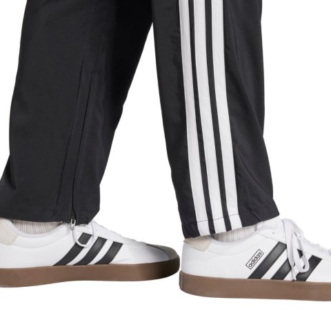 Spodnie męskie adidas Essentials 3-Stripes Stanford Open Hem czarne JC8491 M Adidas