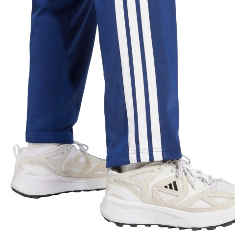Spodnie męskie adidas 3-Stripes Tricot Regular Fit Open Hem niebieskie JI8803 M Adidas