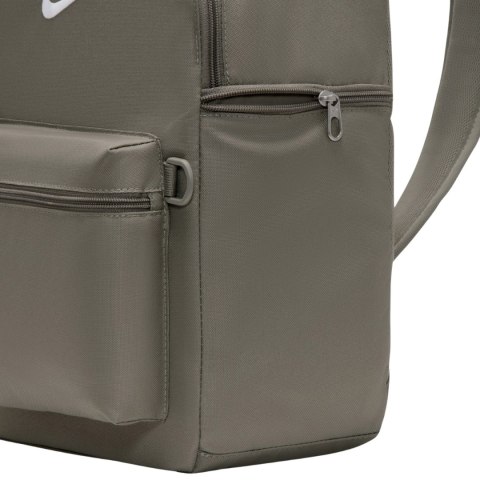 Plecak Nike Heritage 2.0 oliwkowy IB4343 320 Nike
