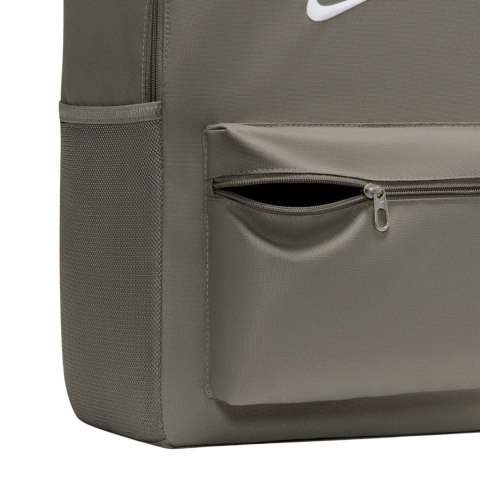 Plecak Nike Heritage 2.0 oliwkowy IB4343 320 Nike