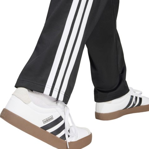 Spodnie męskie adidas 3-Stripes Tricot Regular-Fit Open Hem czarne JI8802 M Adidas