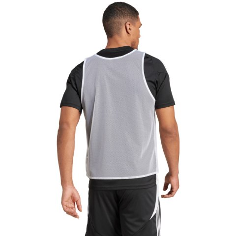 Znacznik adidas Training 24 BIB biały JF3242 S Adidas teamwear
