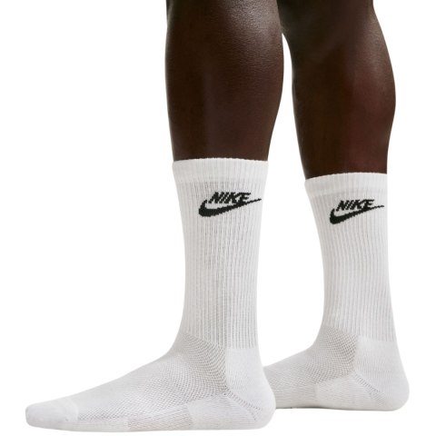 Skarpety Nike Everyday Elevated 3 pary białe IH8522 901 35-37,5 Nike