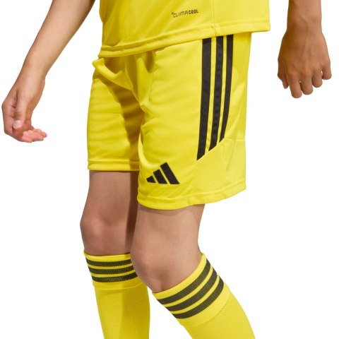 Spodenki dla dzieci adidas Tiro 26 League żółte KA8822 152cm Adidas teamwear