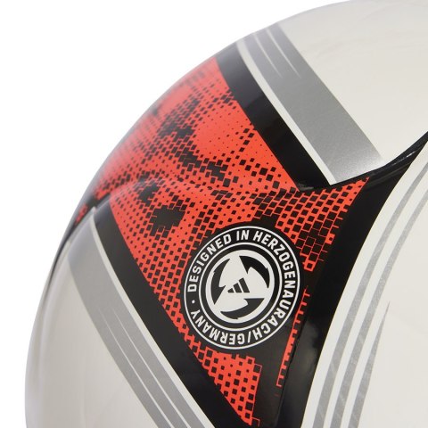 Piłka adidas Bundesliga Club KG6043 biały 4 Adidas