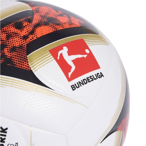 Piłka adidas Bundesliga Training KG6040 biały 4 Adidas