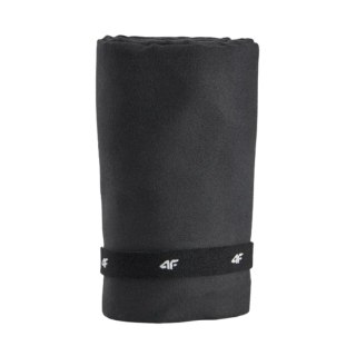 Ręcznik 4F U074 65x90 cm głęboka czerń 4FWSS26ATOWU074 20S 4F
