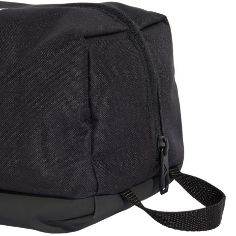 Kosmetyczka adidas Tiro Wash Kit Bag czarna KG3592 Adidas teamwear