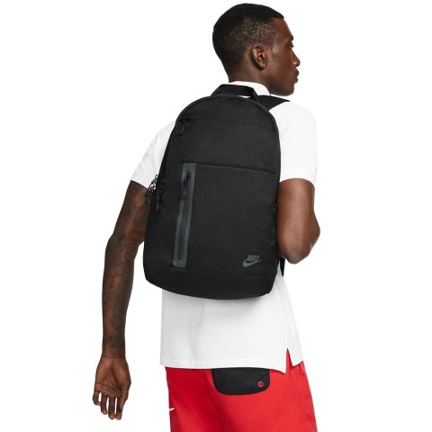 Plecak Nike Elemental Premium czarny DN2555 010 Nike