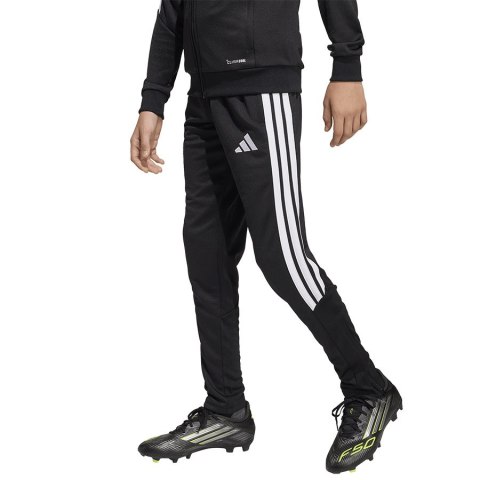 Spodnie adidas TIRO 26 Training Pants Jr JY9680 granatowy 140 cm Adidas