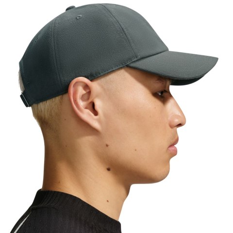 Czapka z daszkiem Nike Club oliwkowa FZ5698 303 S/M Nike