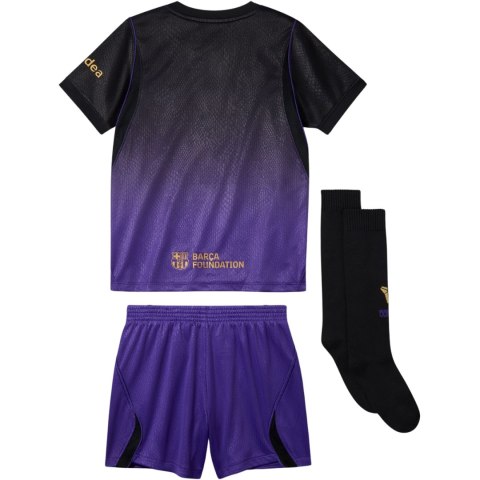 Komplet piłkarski dla dzieci Nike FC Barcelona Stadium Away 2026/27 fioletowo-czarny II1649 505 L Nike